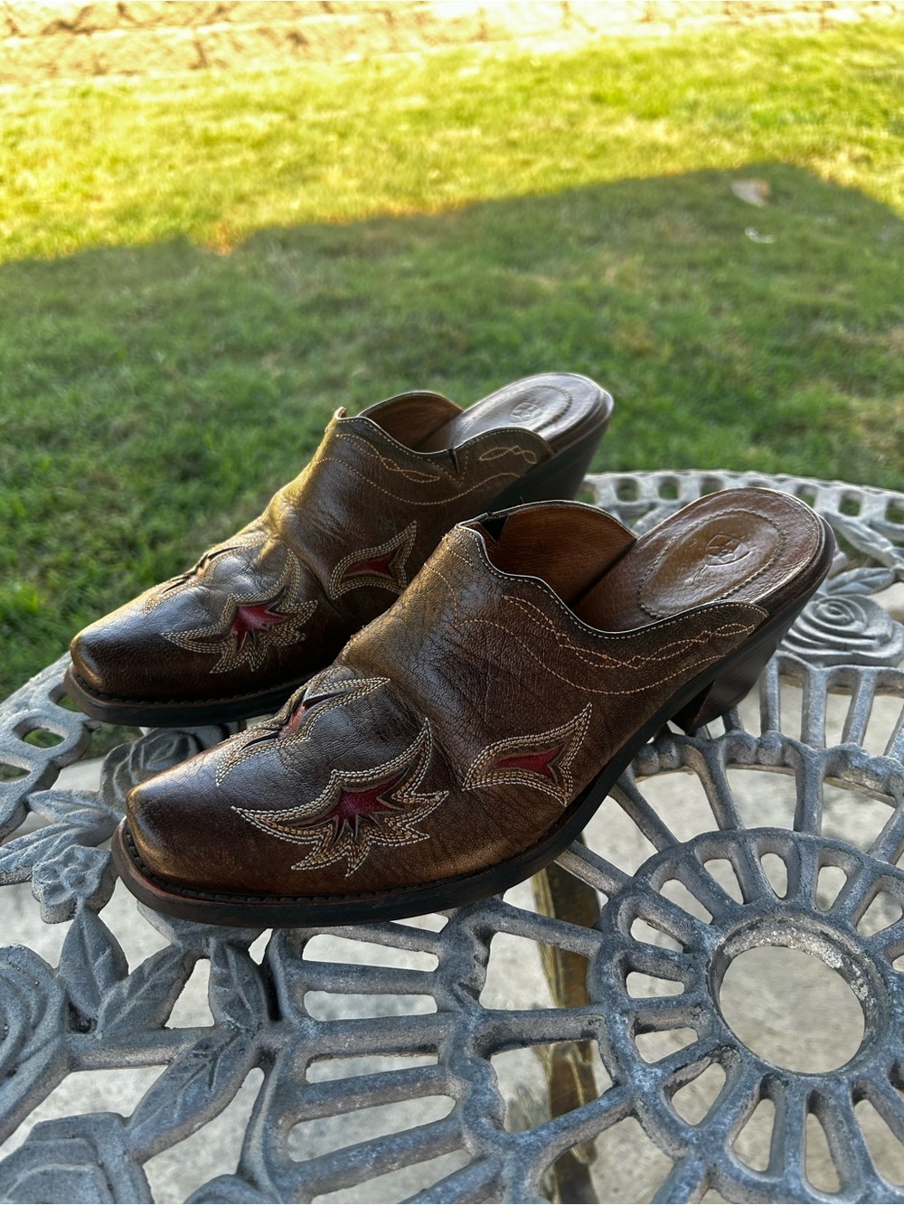 Vintage Ariat Brown Leather Manzanita Mules Women's Size 7